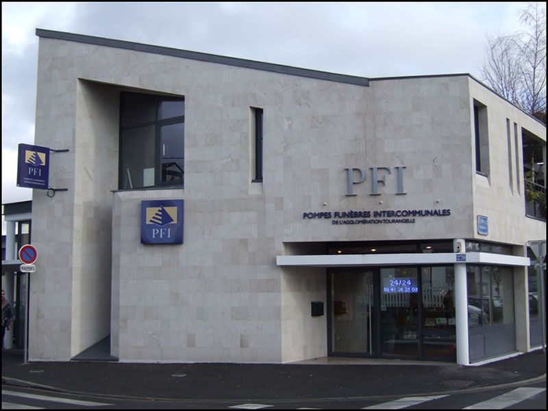 pfi tours centre